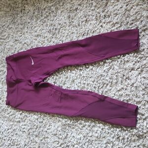 Nike leggings